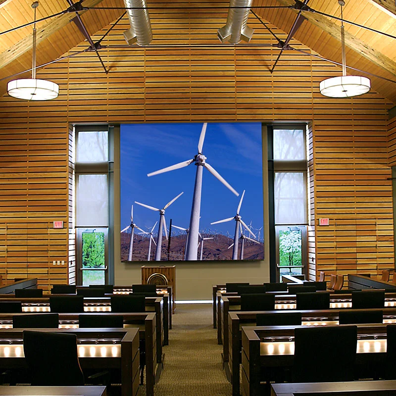 Экран с электроприводом Draper Targa NTSC (3:4) 534/210" 320*427 XT1000E (MW)