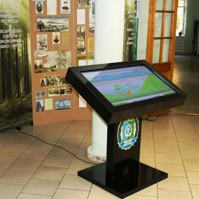 Интерактивный стол BM Group с регулировкой угла наклона Prototype D 43"