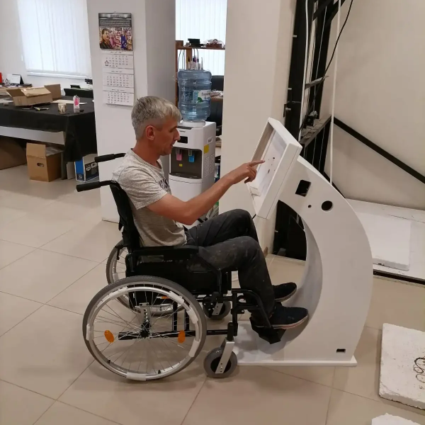 Сенсорный киоск Мироника Доступная среда 32" Windows
