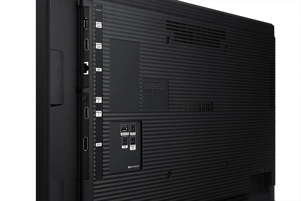 Профессиональная панель Samsung QM75R-A Профессиональная панель Samsung QM75R-A