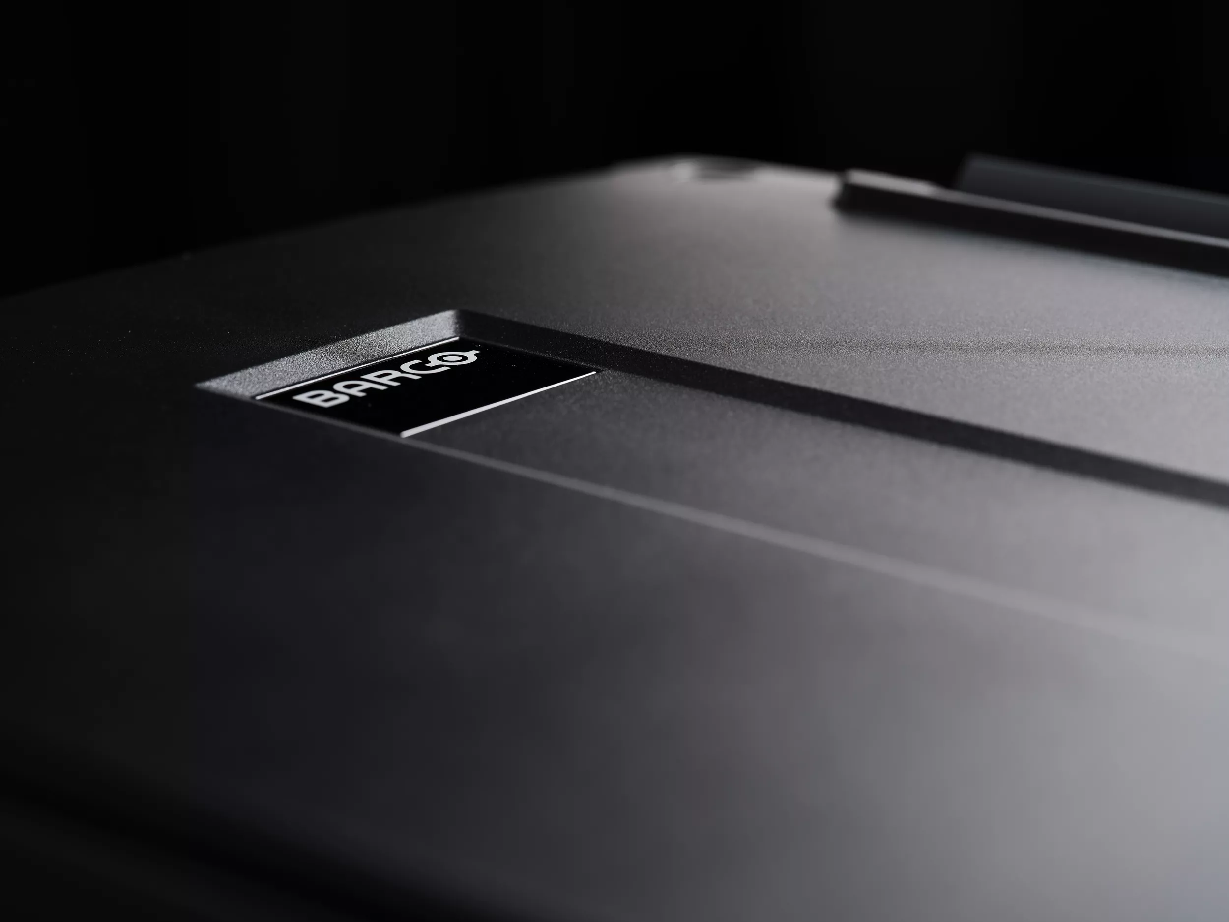 Мультимедийный проектор Barco FS400‑N4K