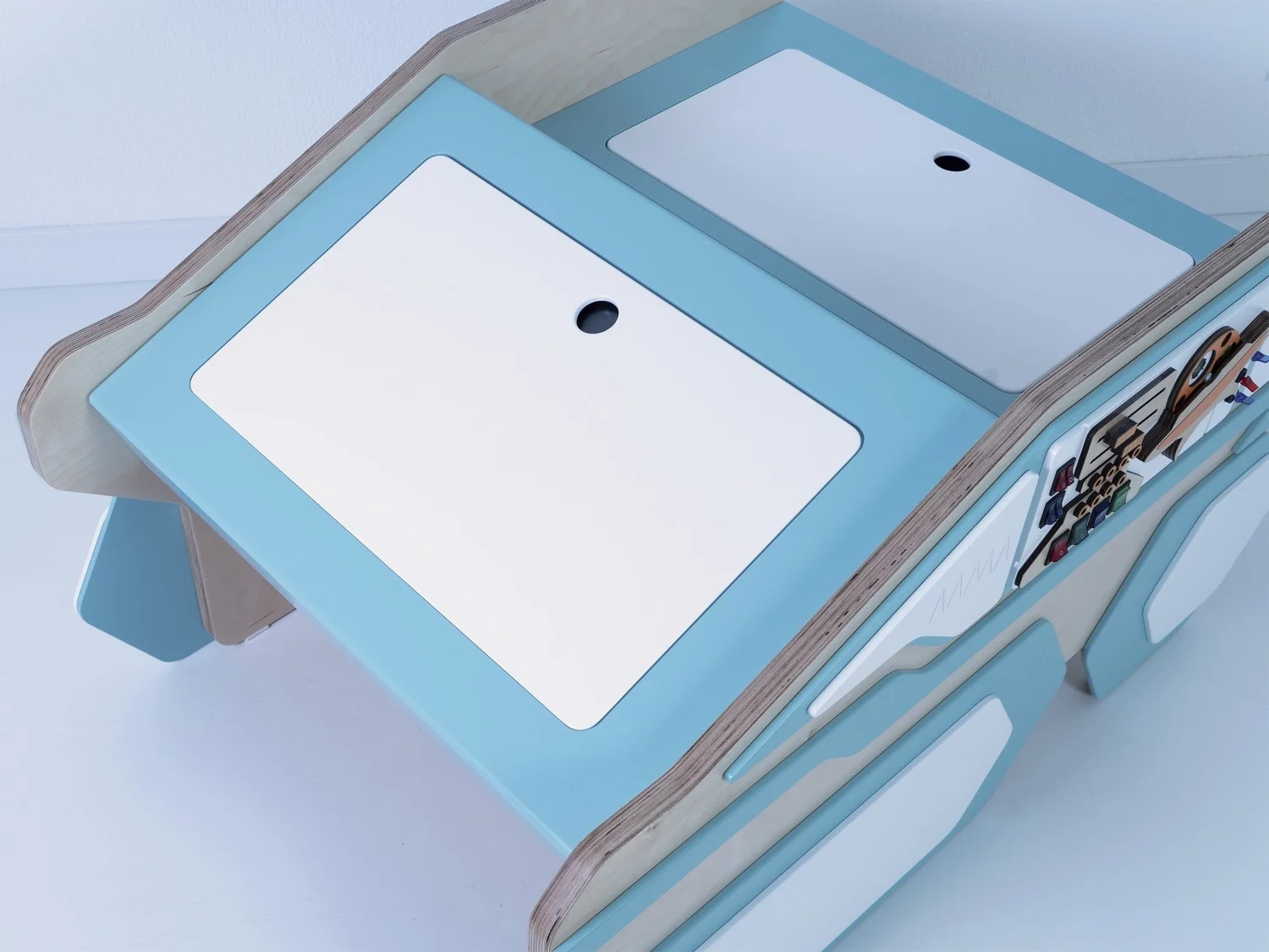 Интерактивный стол АЛМА МИК "Луноход" 25"