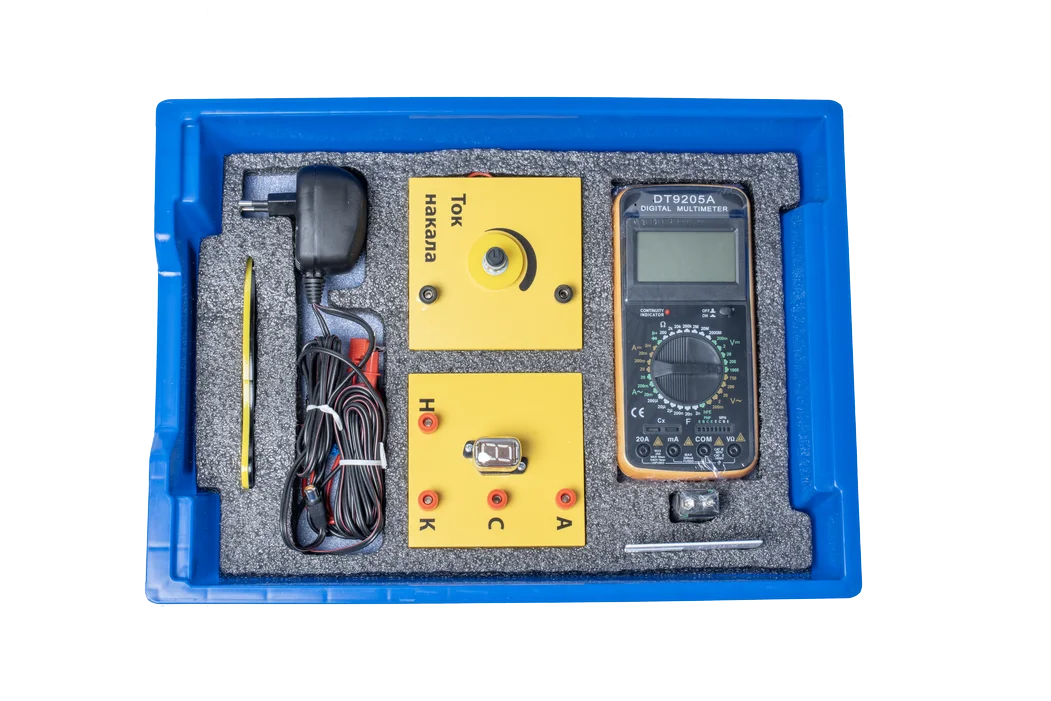 Набор демонстрационный по электрическому току в вакууме Наураша
