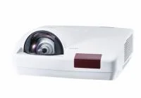Мультимедийный проектор EIKI M1