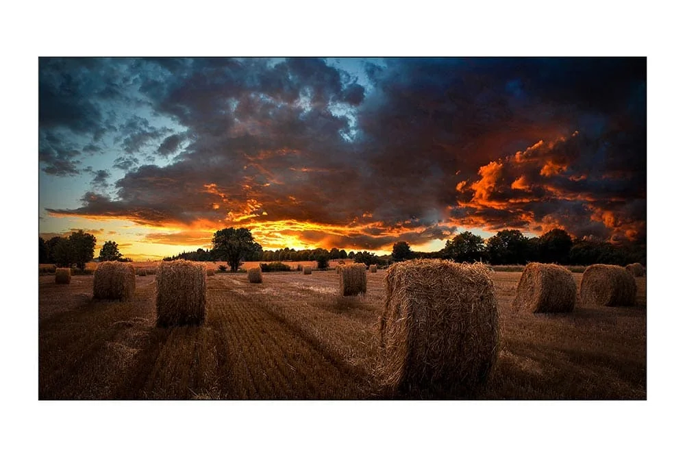 Видеостена 3х3 на панелях 46" Samsung VM46R-U, стык 3,5 мм, яркость 500 Кд/м2